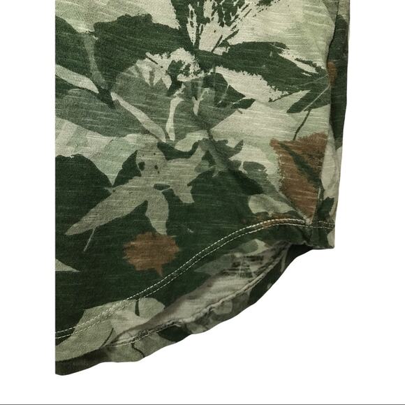Anthro T.la Soft Cotton Floral Camo Top Vneck Sz XS - Picture 9 of 11